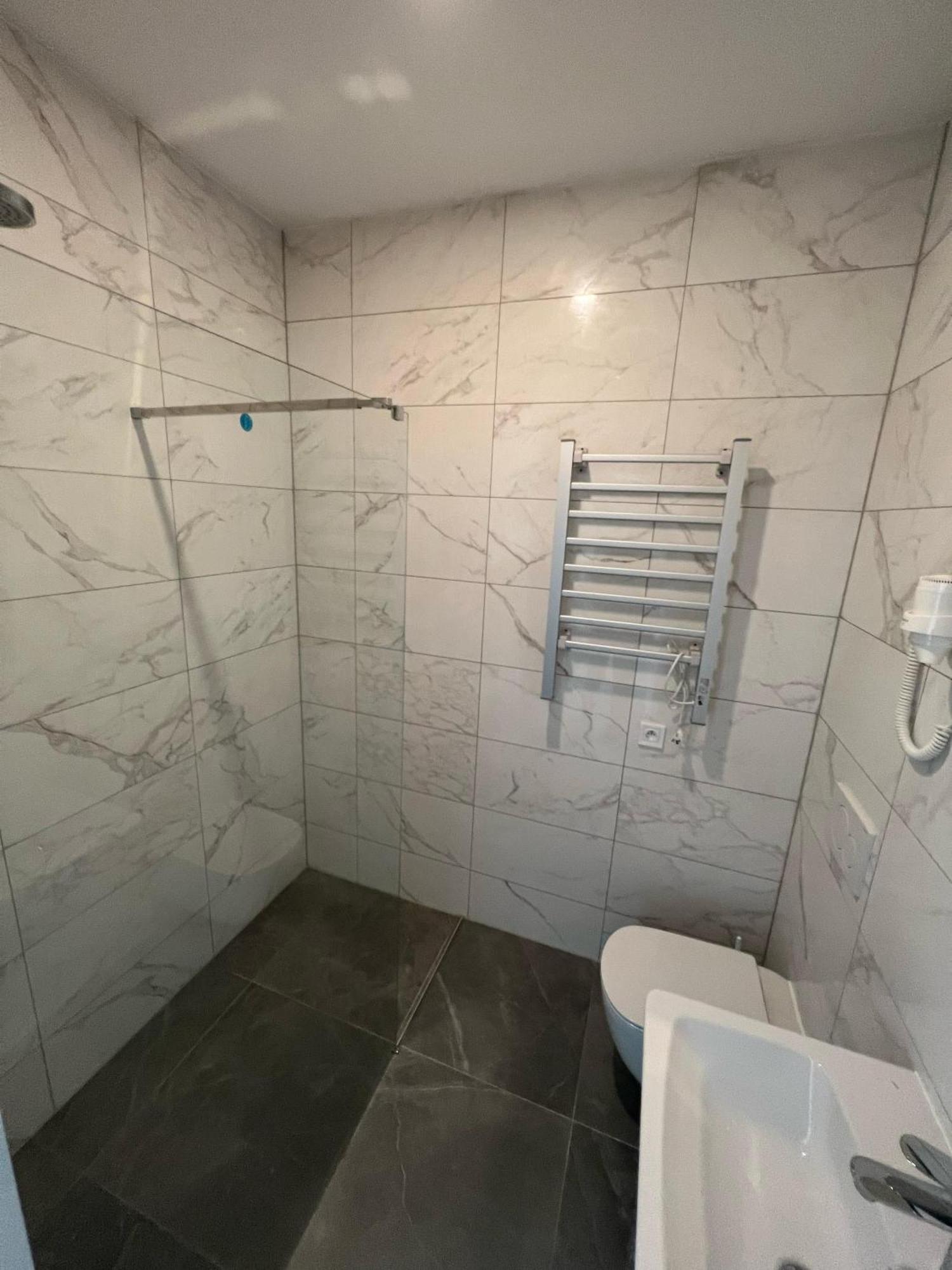 פראג Rc Jecna Rooms מראה חיצוני תמונה